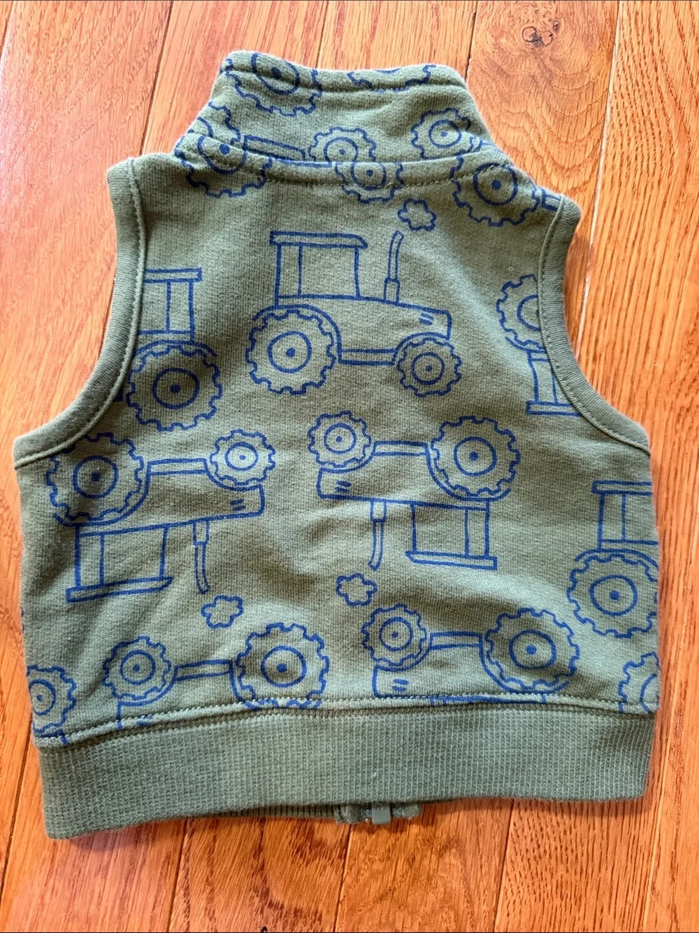 3M - Carter’s Green Tractor Print Vest